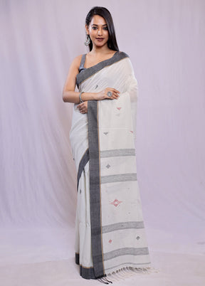 Cream Khadi Cotton Saree With Blouse Piece - Indian Silk House Agencies