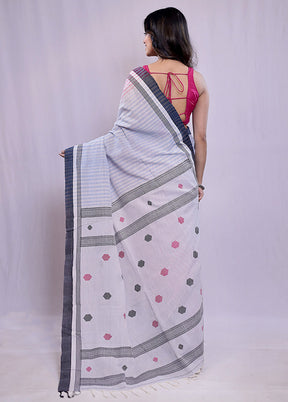 Cream Khadi Cotton Saree With Blouse Piece - Indian Silk House Agencies