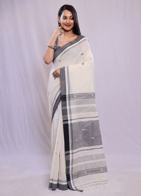 Cream Khadi Cotton Saree With Blouse Piece - Indian Silk House Agencies