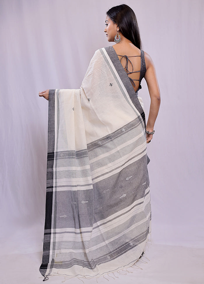 Cream Khadi Cotton Saree With Blouse Piece - Indian Silk House Agencies