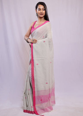 Cream Khadi Cotton Saree With Blouse Piece - Indian Silk House Agencies