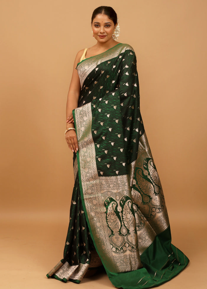 Green Tanchoi Silk Saree With Blouse Piece