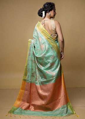 Green Dupion Silk Saree With Blouse Piece