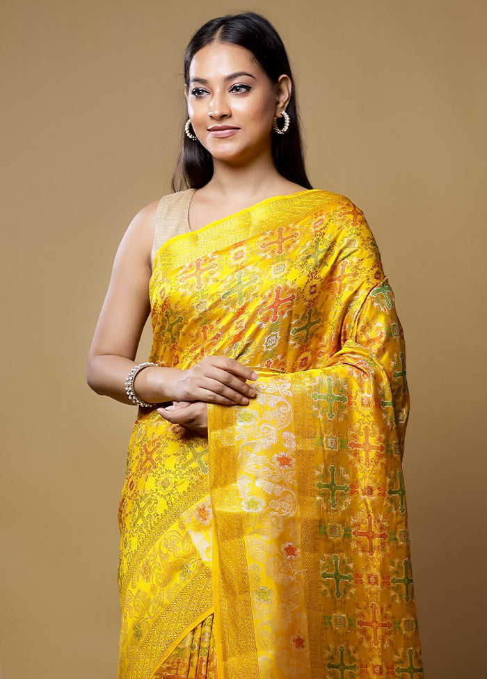 Yellow Dupion Silk Saree With Blouse Piece