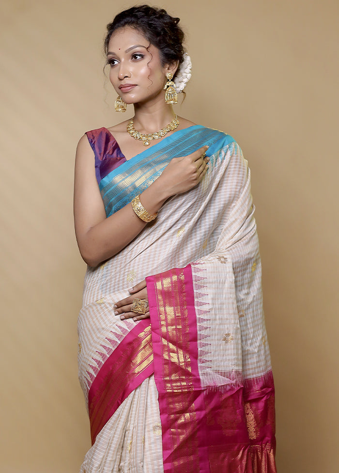 White Gadwal Pure Silk Saree Without Blouse Piece