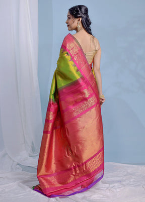 Green Gadwal Pure Silk Saree Without Blouse Piece - Indian Silk House Agencies