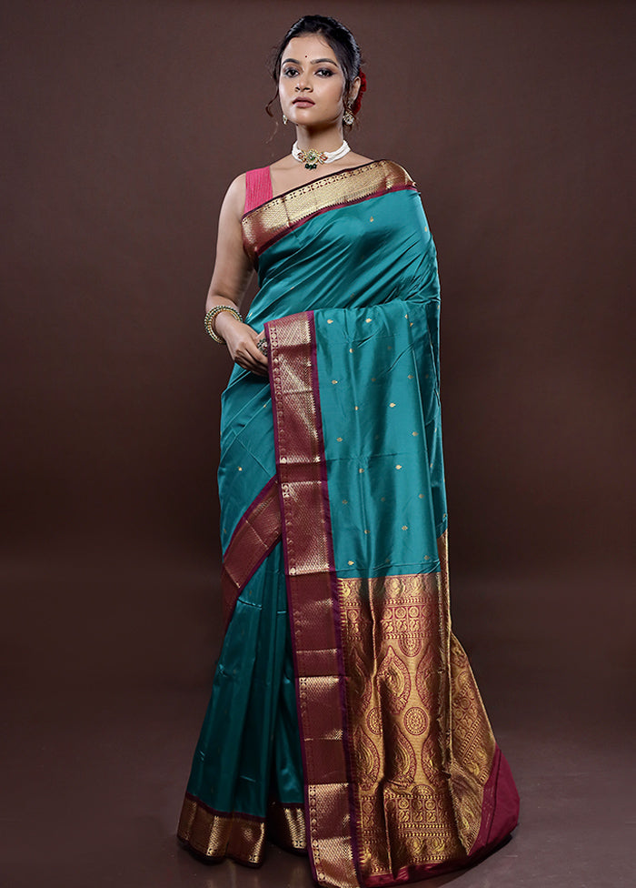 Green Kanjivaram Silk Saree Without Blouse Piece - Indian Silk House Agencies