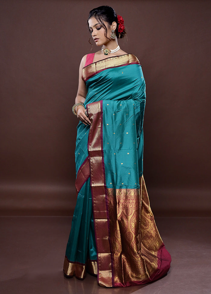 Green Kanjivaram Silk Saree Without Blouse Piece - Indian Silk House Agencies