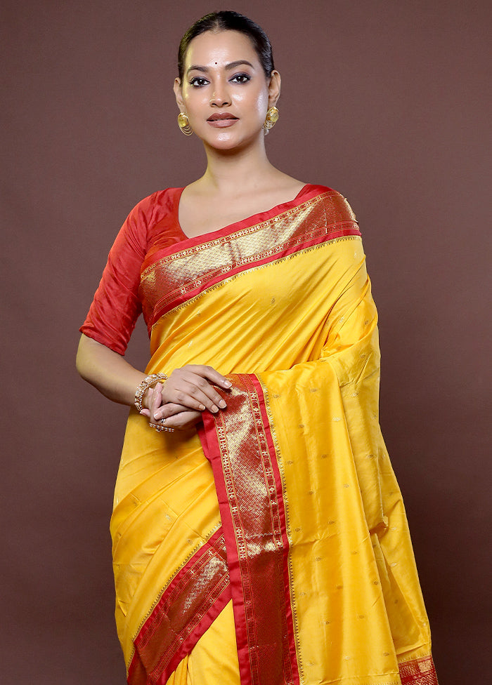 Yellow Kanjivaram Silk Saree With Blouse Piece