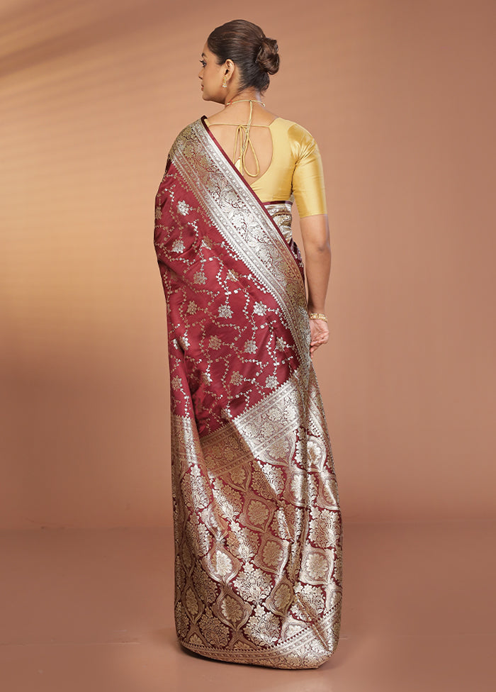 Purple Banarasi Silk Saree With Blouse Piece