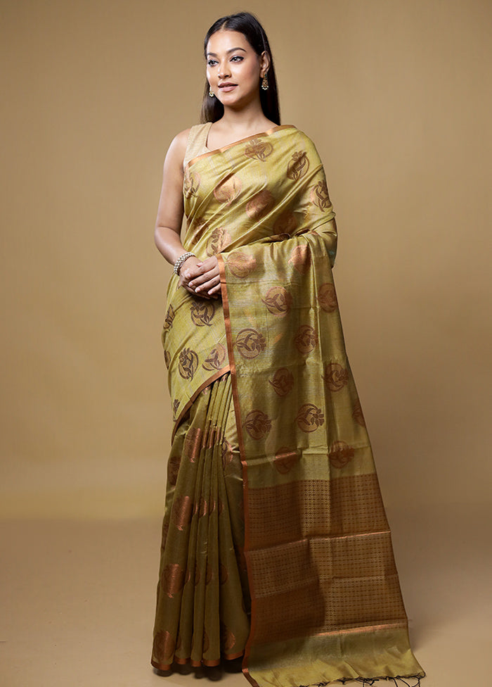 Green Dupion Silk Saree With Blouse Piece