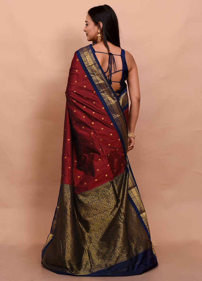 Red Kanjivaram Silk Saree With Blouse Piece - Indian Silk House Agencies