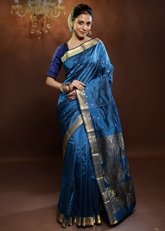 Blue Kanjivaram Silk Saree With Blouse Piece