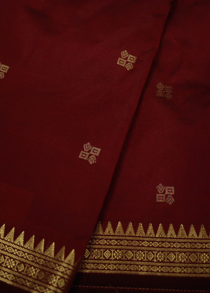 Red Kanjivaram Silk Saree With Blouse Piece - Indian Silk House Agencies