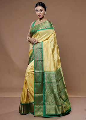 Cream Kanjivaram Silk Saree With Blouse Piece - Indian Silk House Agencies