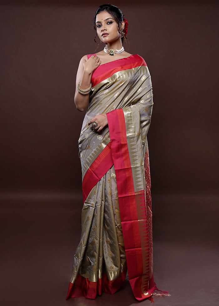 Green Kanjivaram Silk Saree Without Blouse Piece - Indian Silk House Agencies