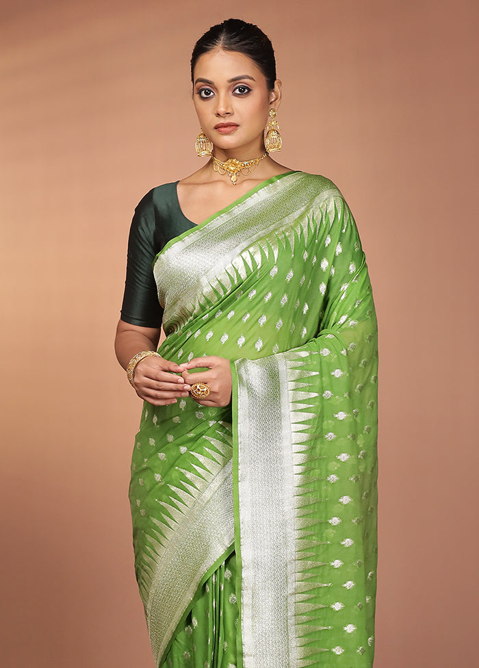 Green Georgette Saree With Blouse Piece