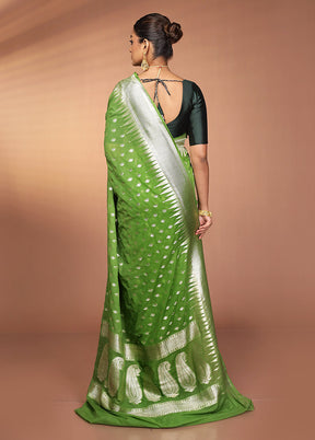 Green Georgette Saree With Blouse Piece