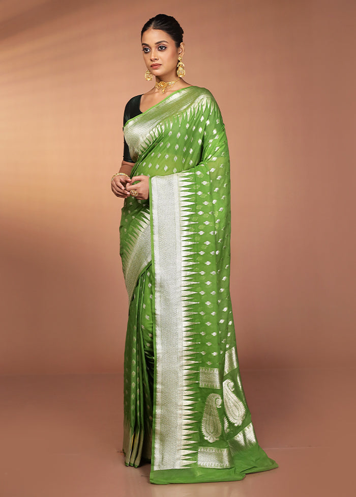 Green Georgette Saree With Blouse Piece