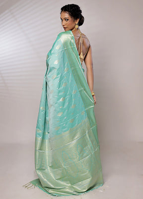 Green Kanjivaram Silk Saree With Blouse Piece