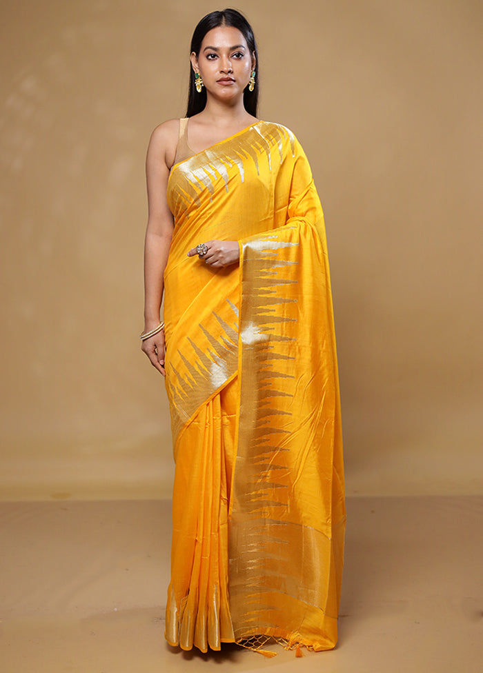 Yellow Cotton Saree With Blouse Piece