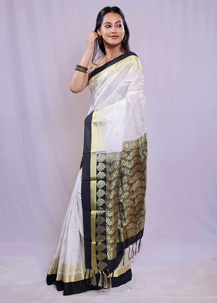 White Kanjivaram Silk Saree With Blouse Piece - Indian Silk House Agencies