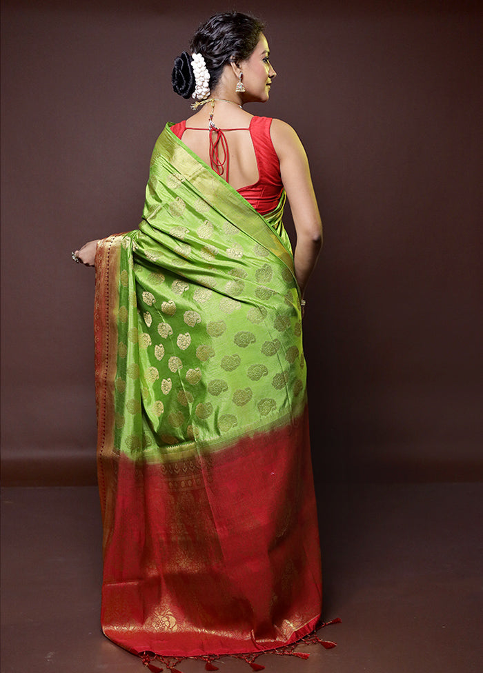 Green Dupion Silk Saree With Blouse Piece