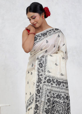 Cream Kantha Stitch Pure Silk Saree Without Blouse Piece - Indian Silk House Agencies