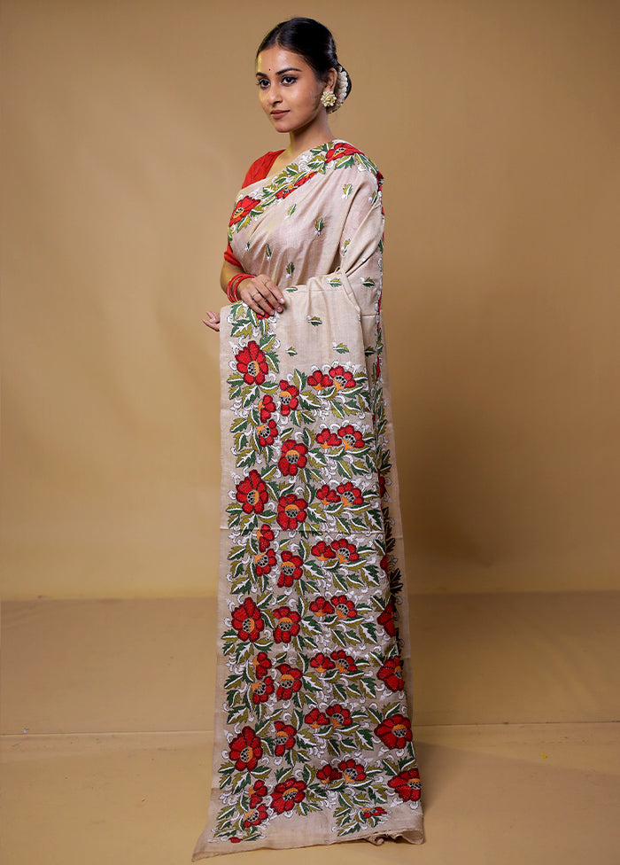 Cream Handloom Kantha Stitch Pure Silk Saree With Blouse Piece