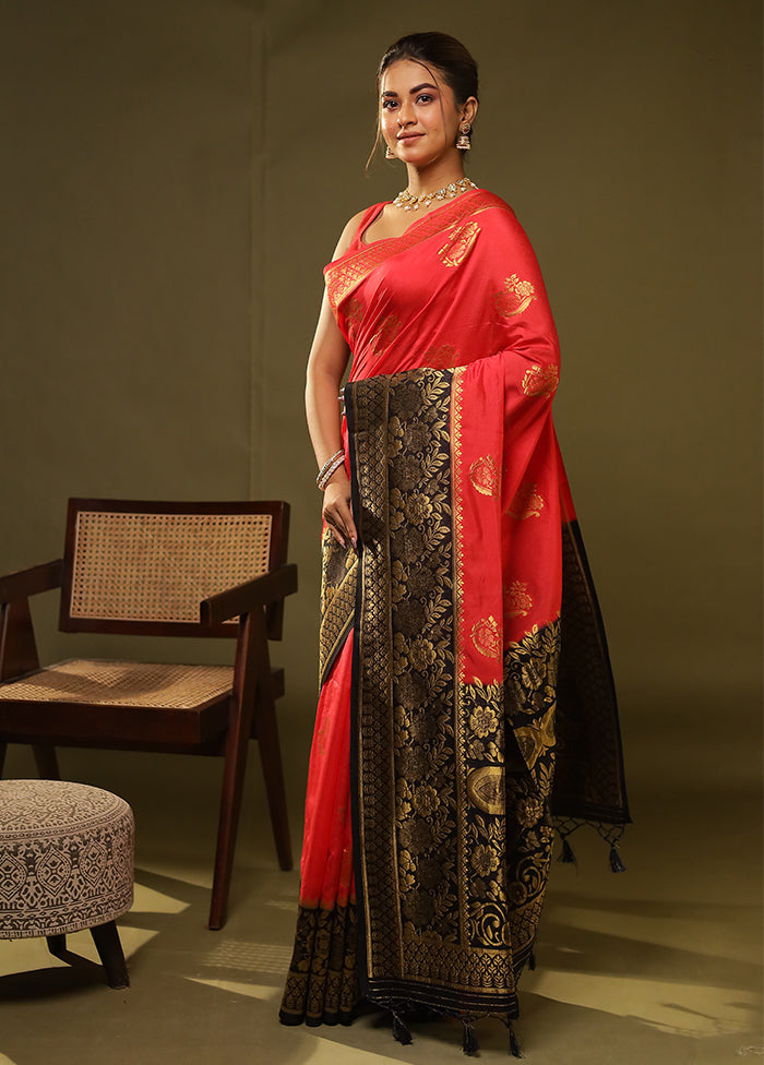 Red Dupion Silk Saree With Blouse Piece