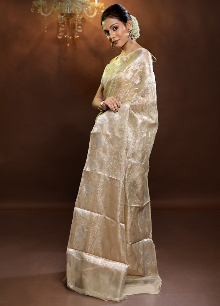 Cream Crushed Tissue Silk Saree With Blouse Piece