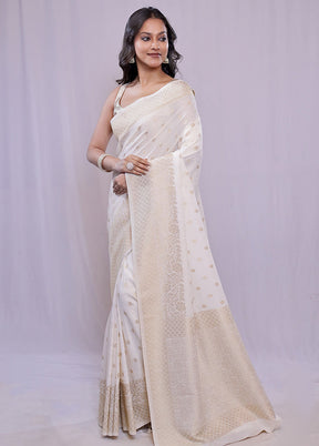 White Georgette Saree With Blouse Piece - Indian Silk House Agencies