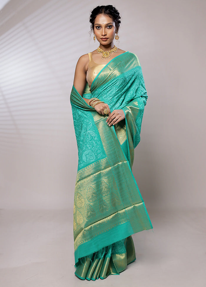 Green Dupion Silk Saree With Blouse Piece