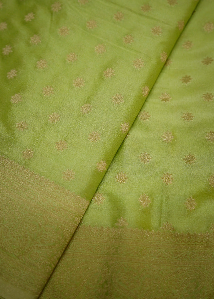 Green Georgette Saree With Blouse Piece