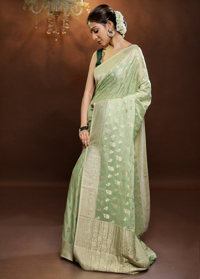 Green Georgette Saree With Blouse Piece