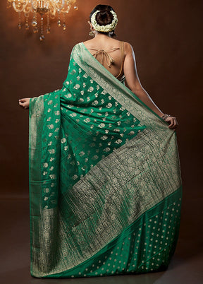 Green Georgette Saree With Blouse Piece