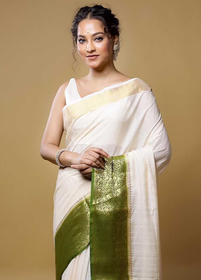 Green Dupion Silk Saree With Blouse Piece