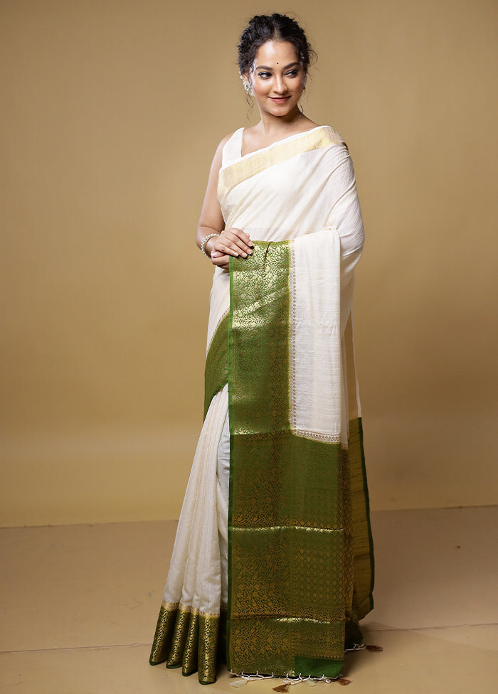 Green Dupion Silk Saree With Blouse Piece