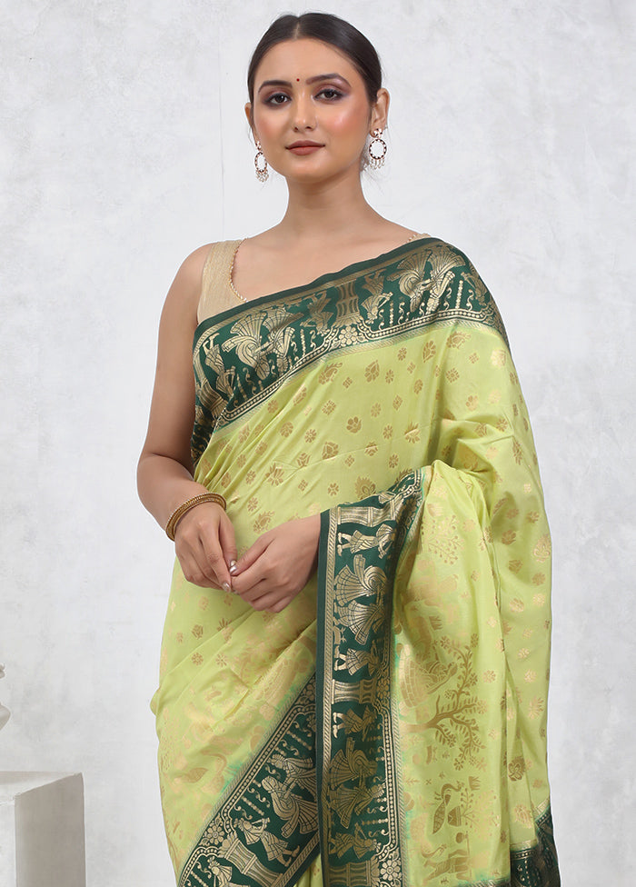 Green Dupion Silk Saree With Blouse Piece