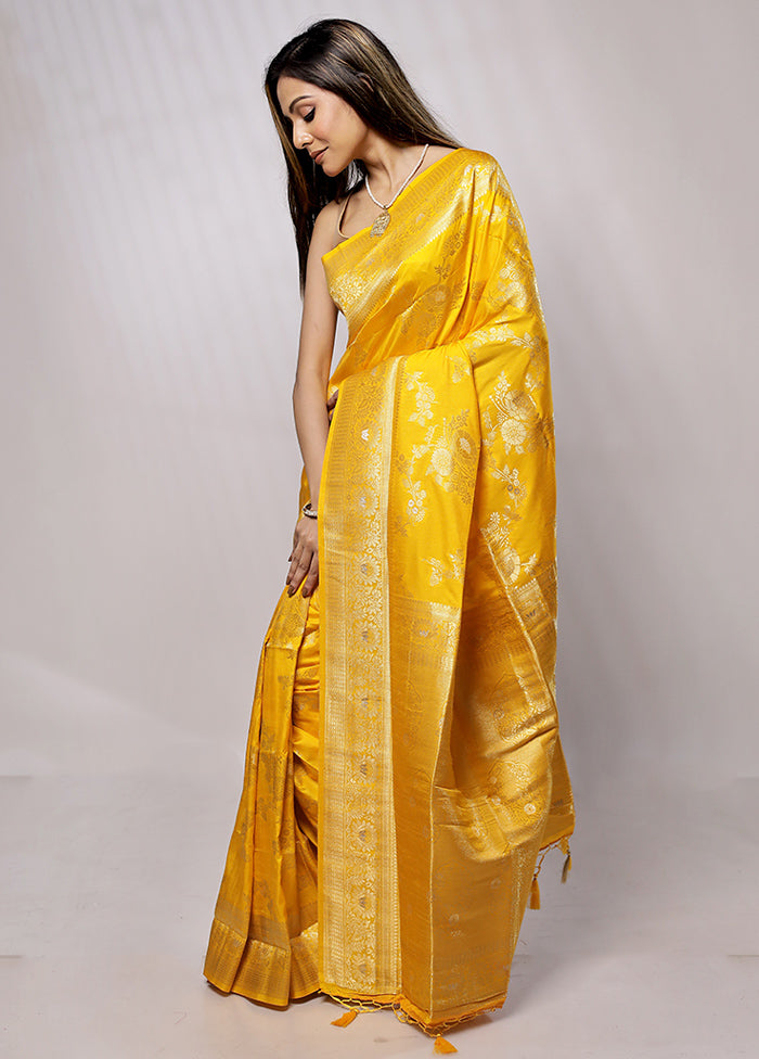 Yellow Dupion Silk Saree With Blouse Piece