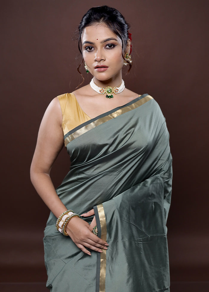 Green Kanjivaram Silk Saree Without Blouse Piece - Indian Silk House Agencies