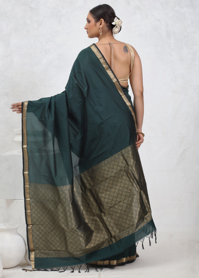 Green Kanjivaram Silk Saree With Blouse Piece