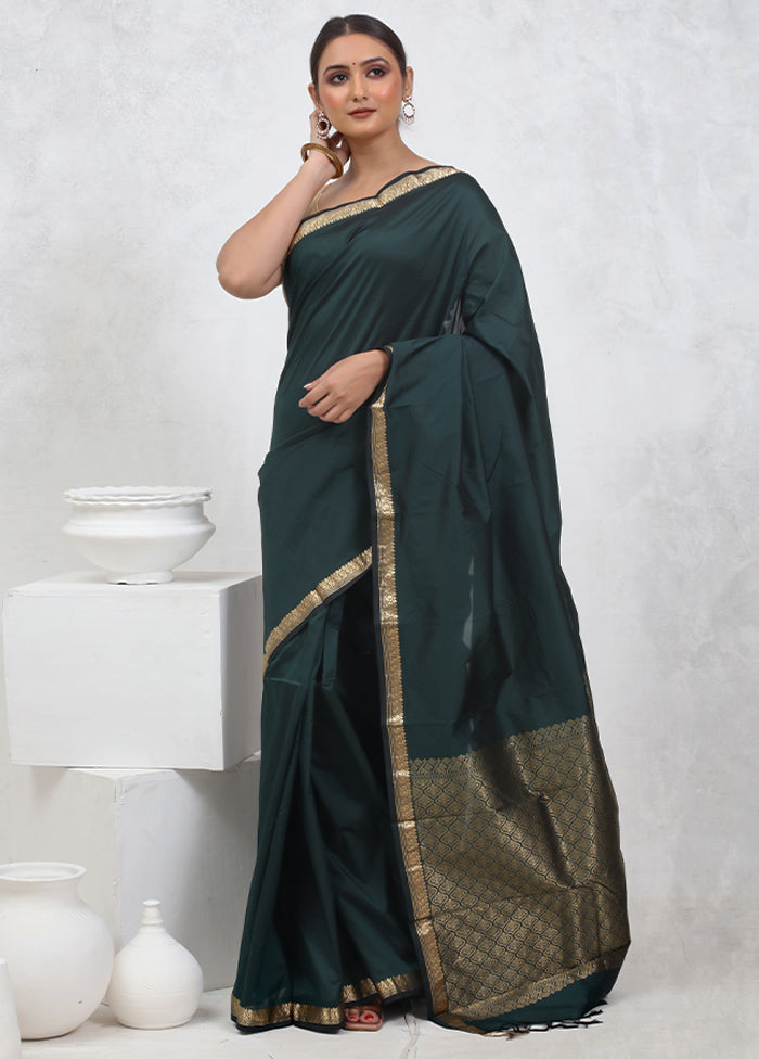 Green Kanjivaram Silk Saree With Blouse Piece