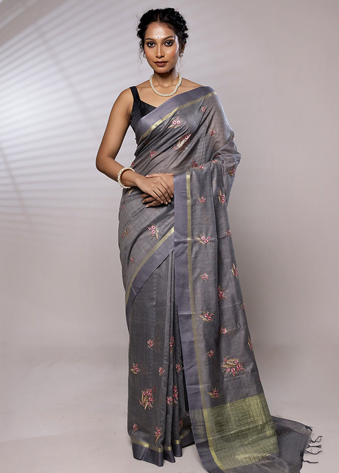 Grey Dupion Silk Saree With Blouse Piece