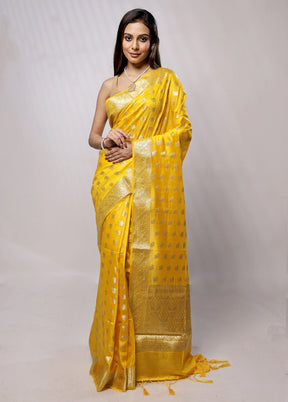 Yellow Cotton Saree With Blouse Piece