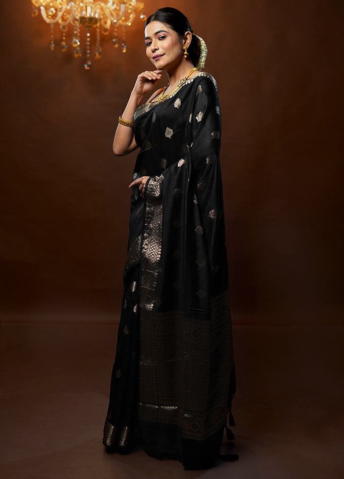 Black Cotton Saree With Blouse Piece