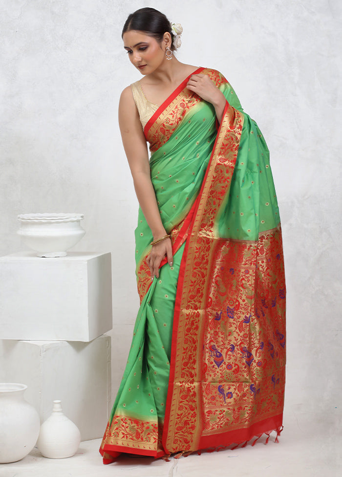 Green Kanjivaram Silk Saree With Blouse Piece