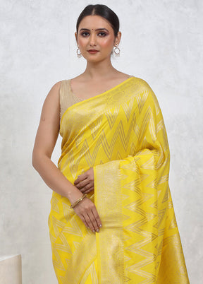 Yellow Georgette Saree With Blouse Piece