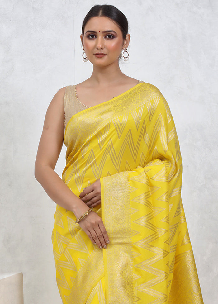 Yellow Georgette Saree With Blouse Piece