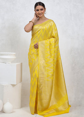 Yellow Georgette Saree With Blouse Piece